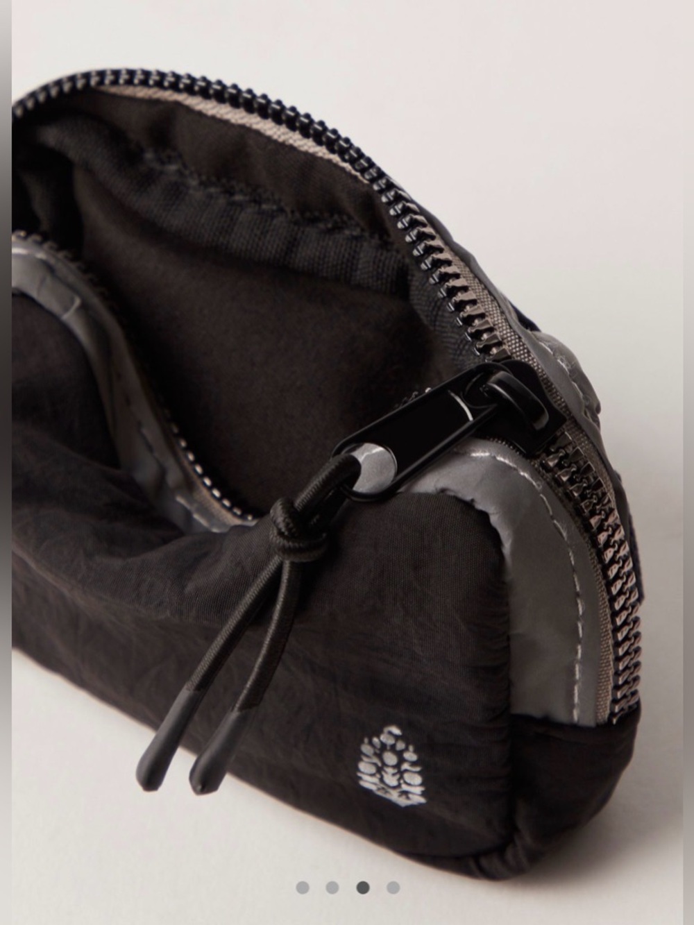 NWT Free People FP Movement Run About Pouch Black - Picture 3 of 4